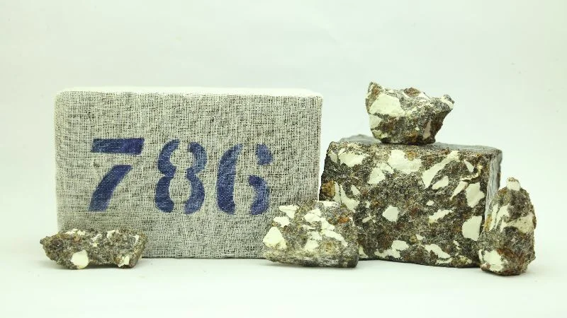 LOBAN / लोबान